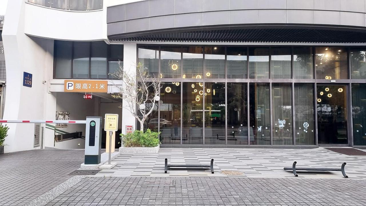 Royal Roi Hotel Taichung Exterior foto