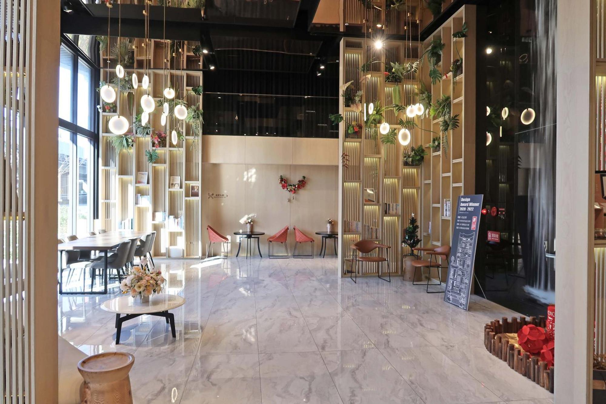 Royal Roi Hotel Taichung Exterior foto