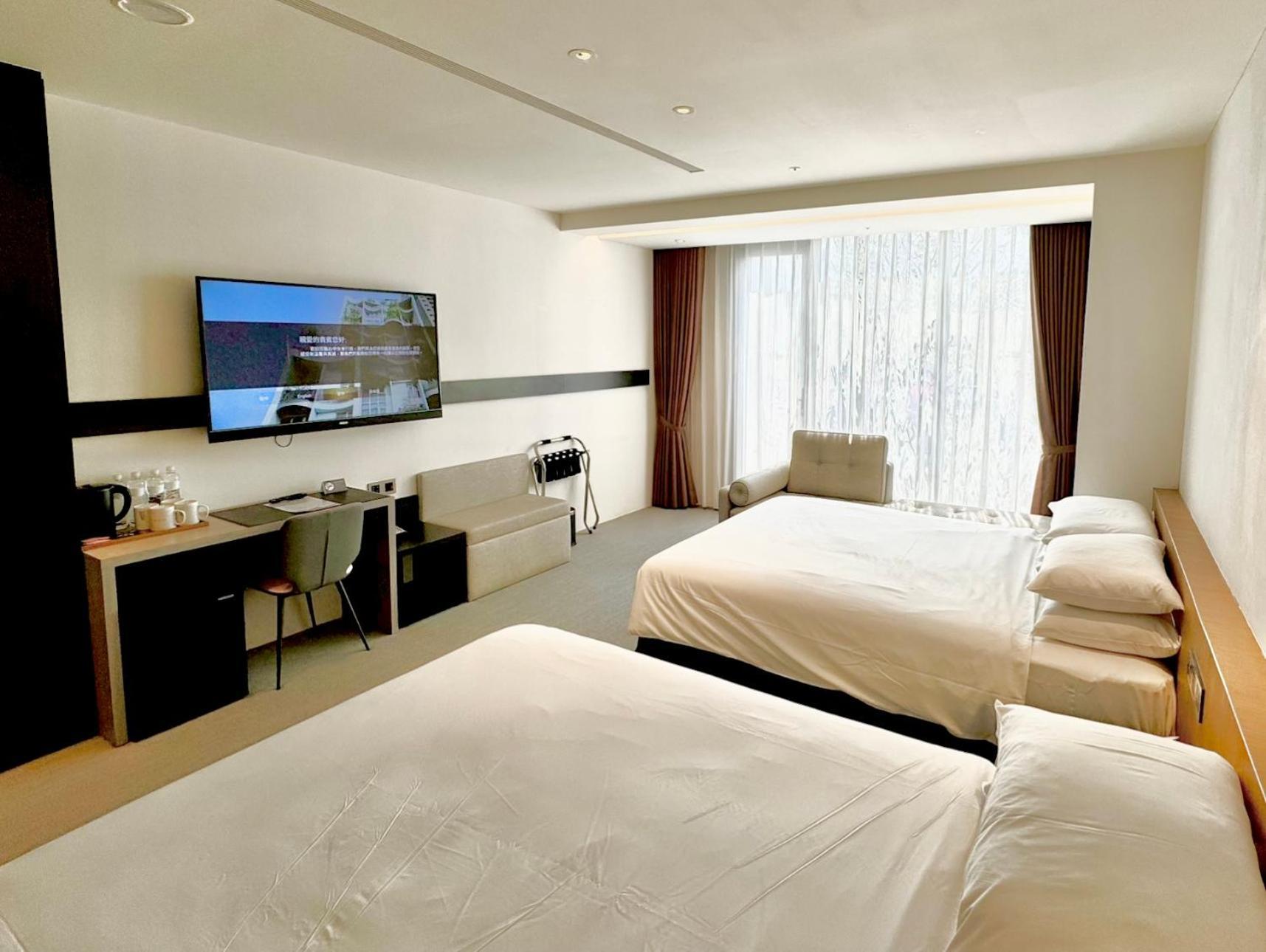 Royal Roi Hotel Taichung Exterior foto